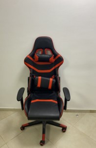 כסא.jpg