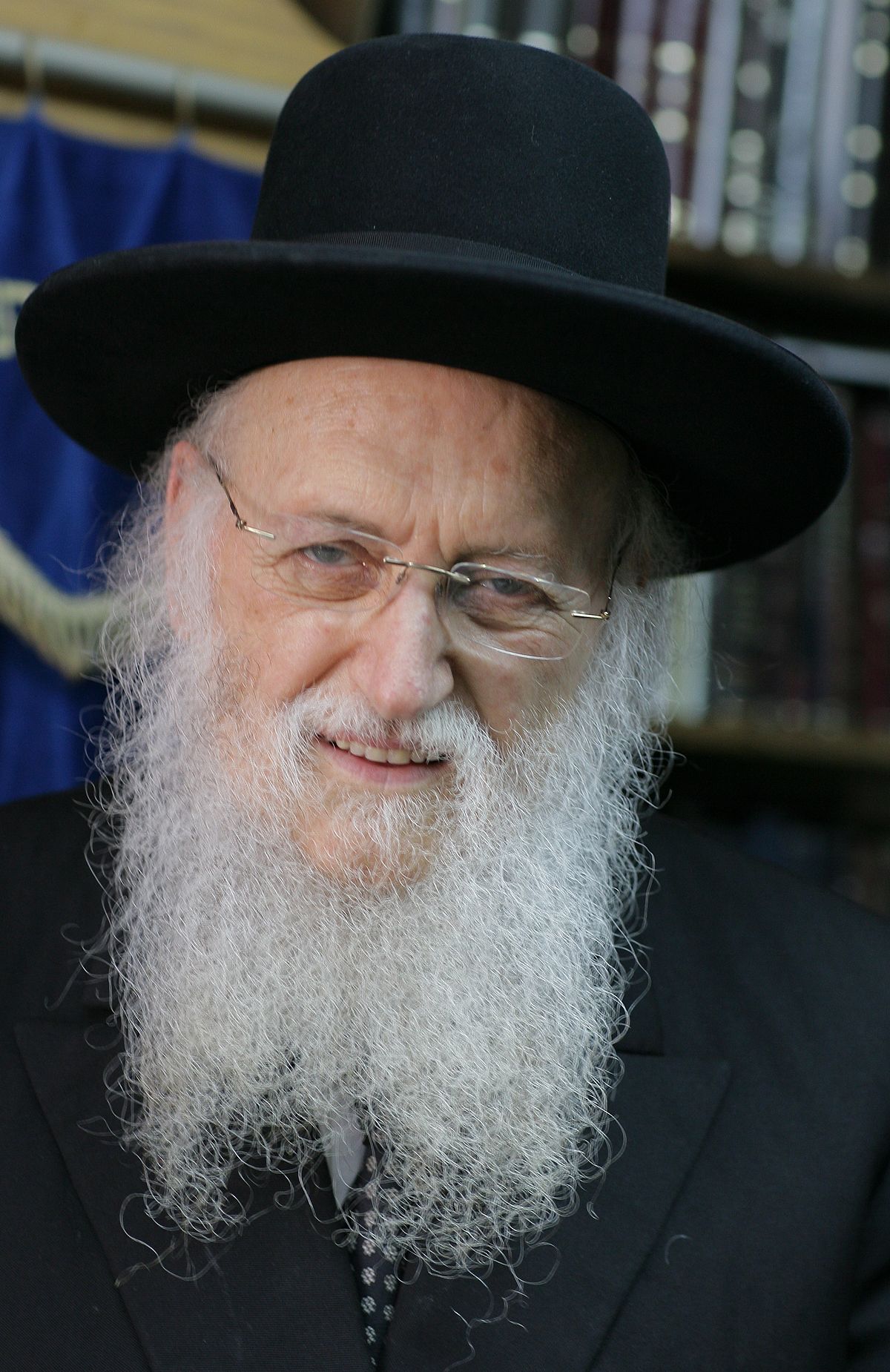 Simcha_Hacohen_Kuk.jpg