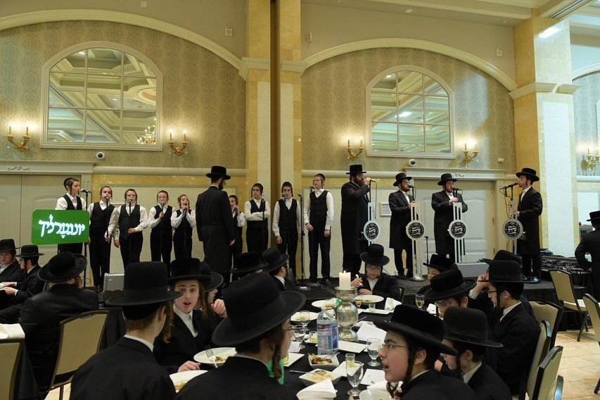 theshirachoir~1559686684~2059123599772761044_1934505701.jpg