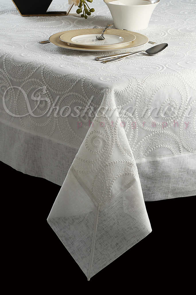 Tablecloth_3937