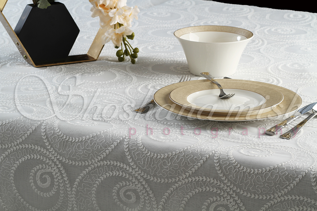 Tablecloth_3939