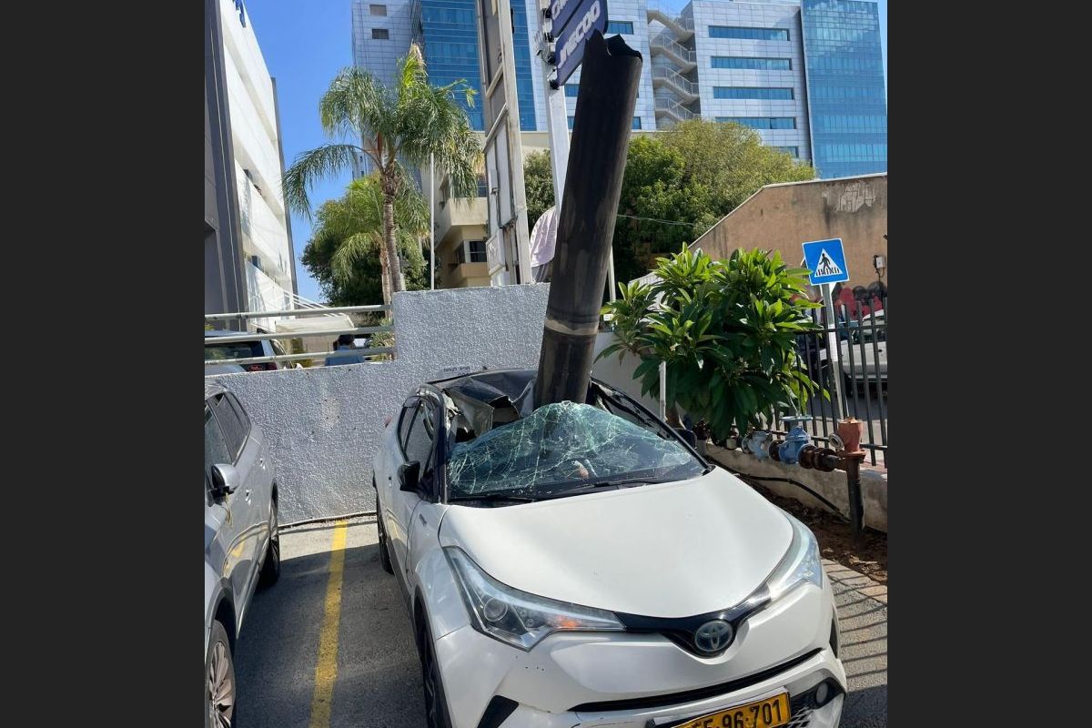 טויוטה C-HR HYBRID CHIC שנת ייצור 2019  75596701